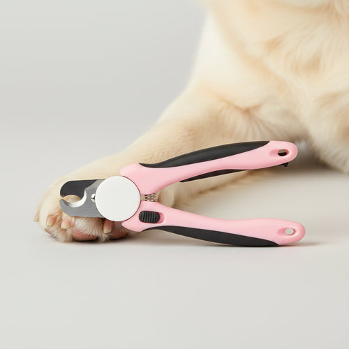 Pet nail trimmer for dogs and cats